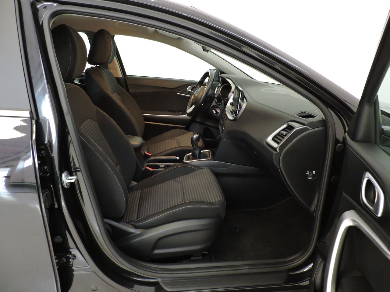 Kia XCeed 1.0 TGDi Drive 88kW 120CV - Foto 10