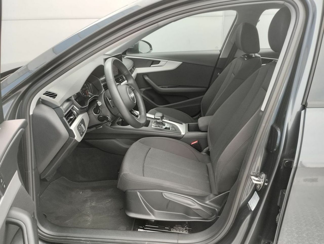 Audi A4 Avant Advanced 30 TDI 100kW S tronic - Foto 13