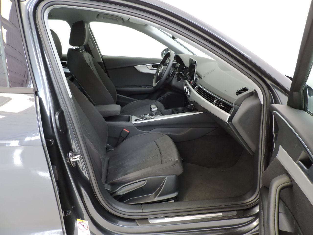 Audi A4 Avant Advanced 30 TDI 100kW S tronic - Foto 10