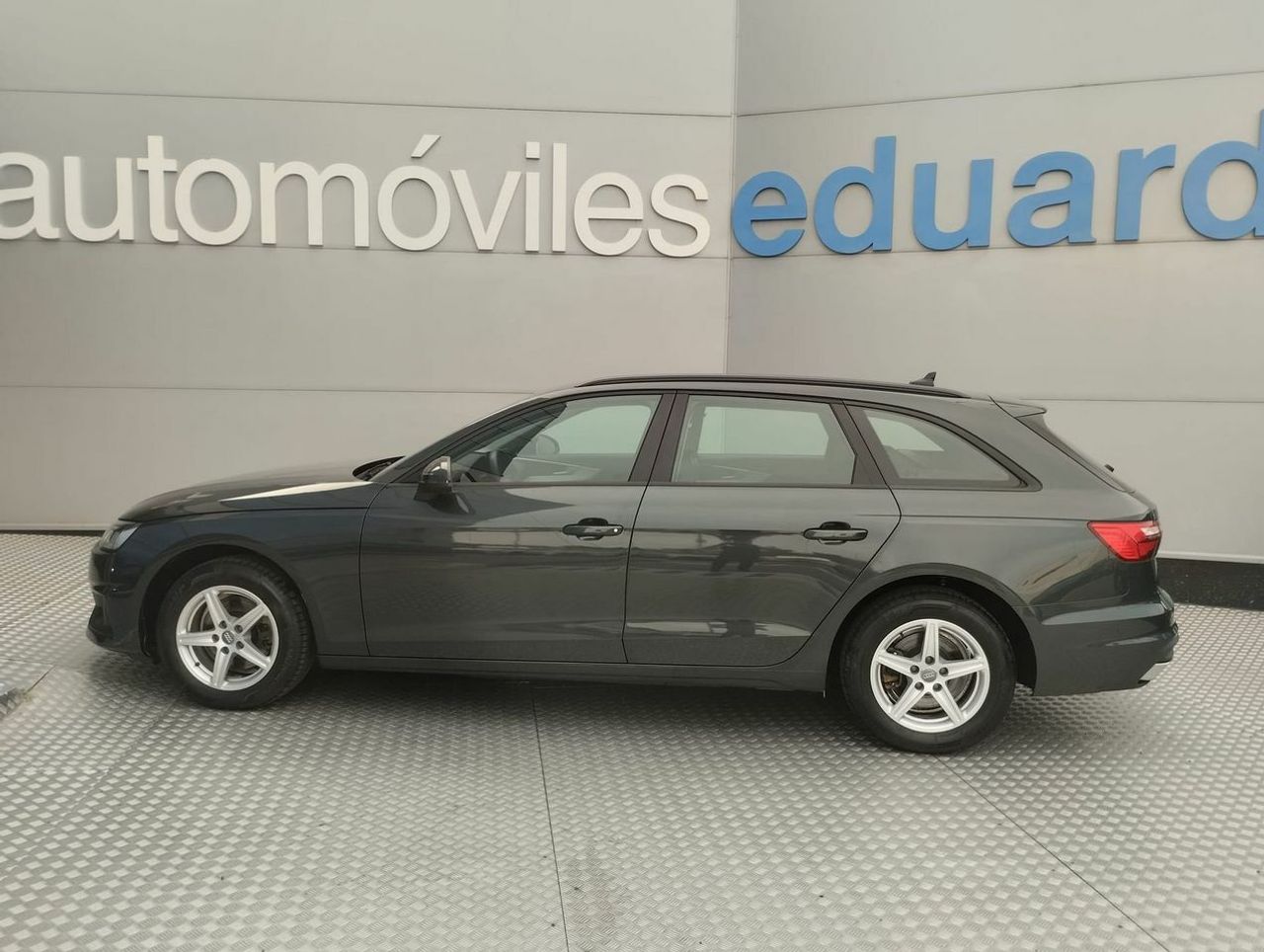 Audi A4 Avant Advanced 30 TDI 100kW S tronic - Foto 7