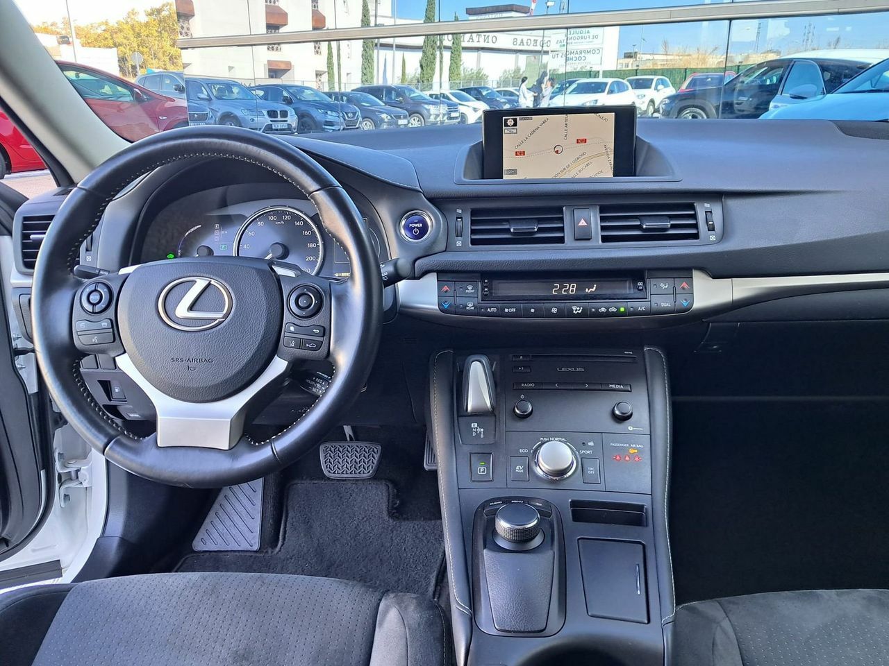 Lexus CT 1.8 200h Business - Foto 8