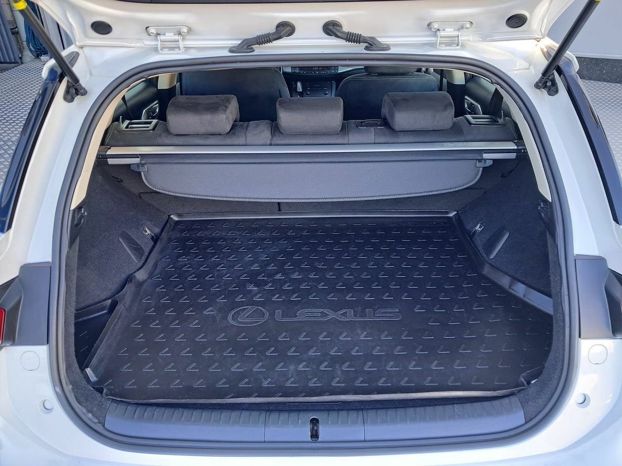 Lexus CT 1.8 200h Business - Foto 16