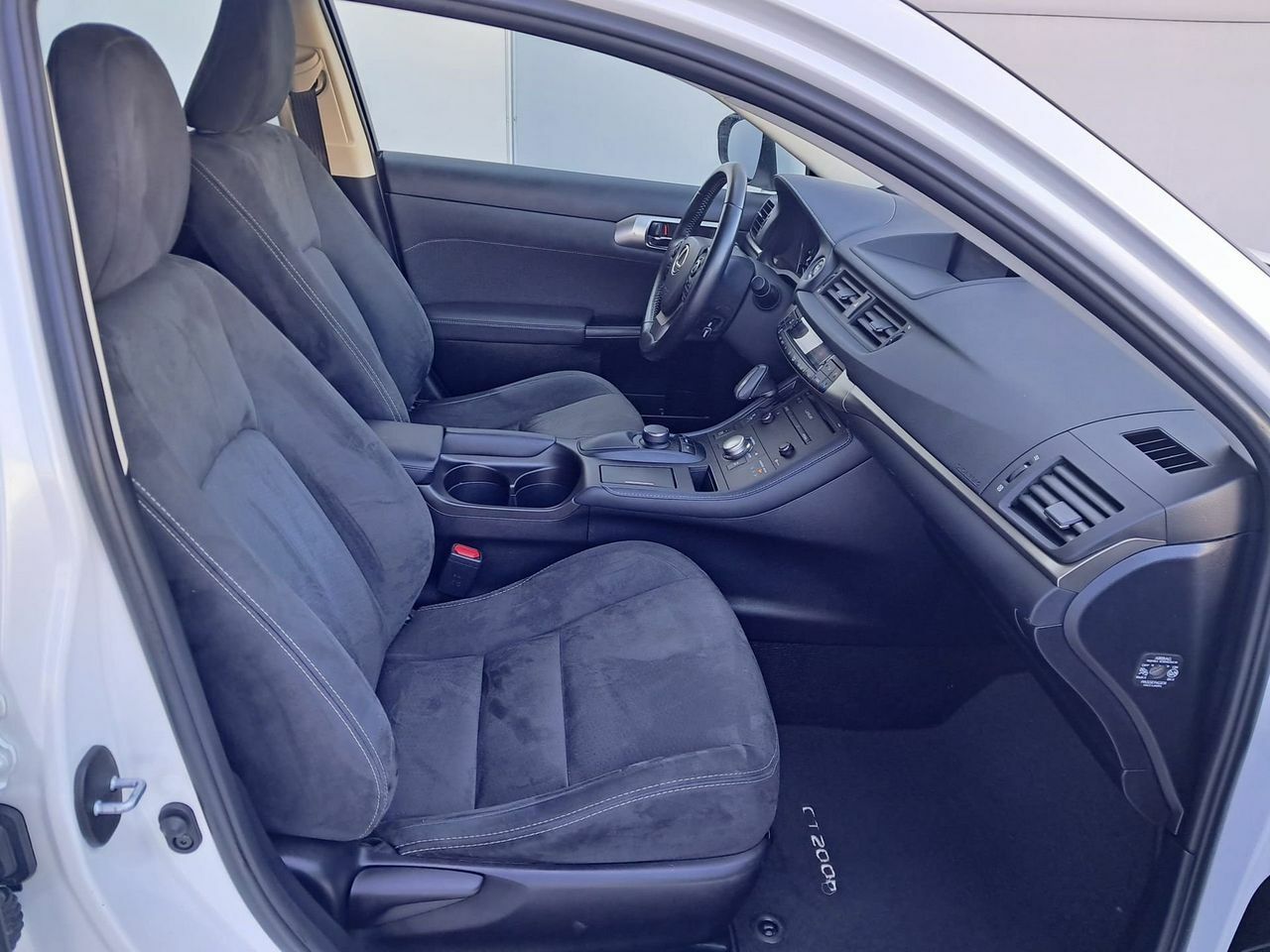 Lexus CT 1.8 200h Business - Foto 13