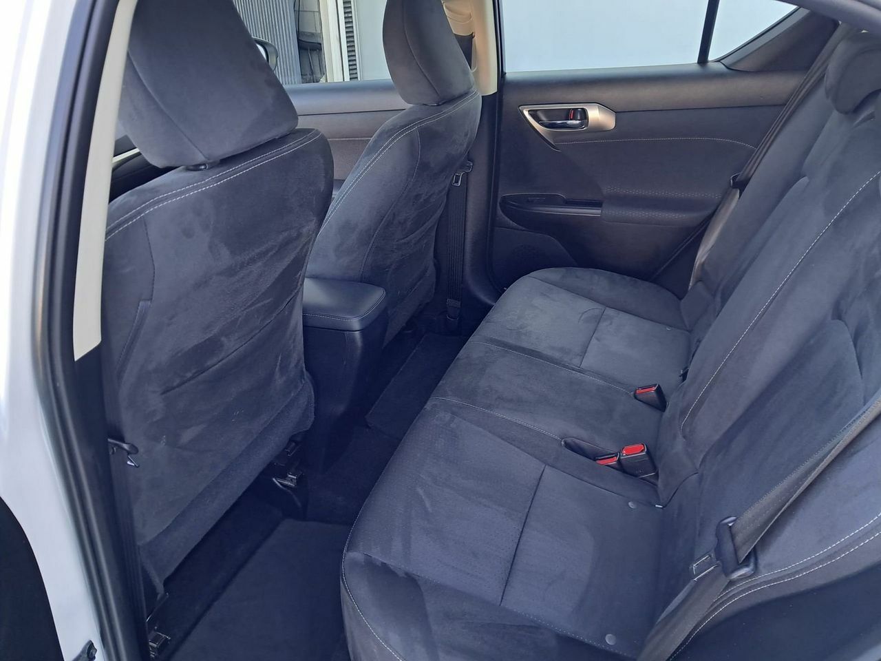 Lexus CT 1.8 200h Business - Foto 14