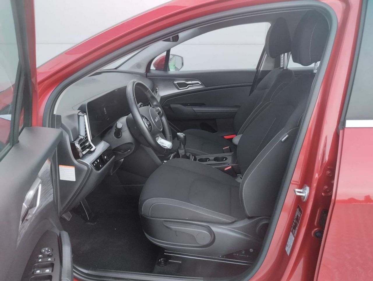 Kia Sportage 1.6 MHEV Drive 100kW 136CV 4x2 - Foto 12