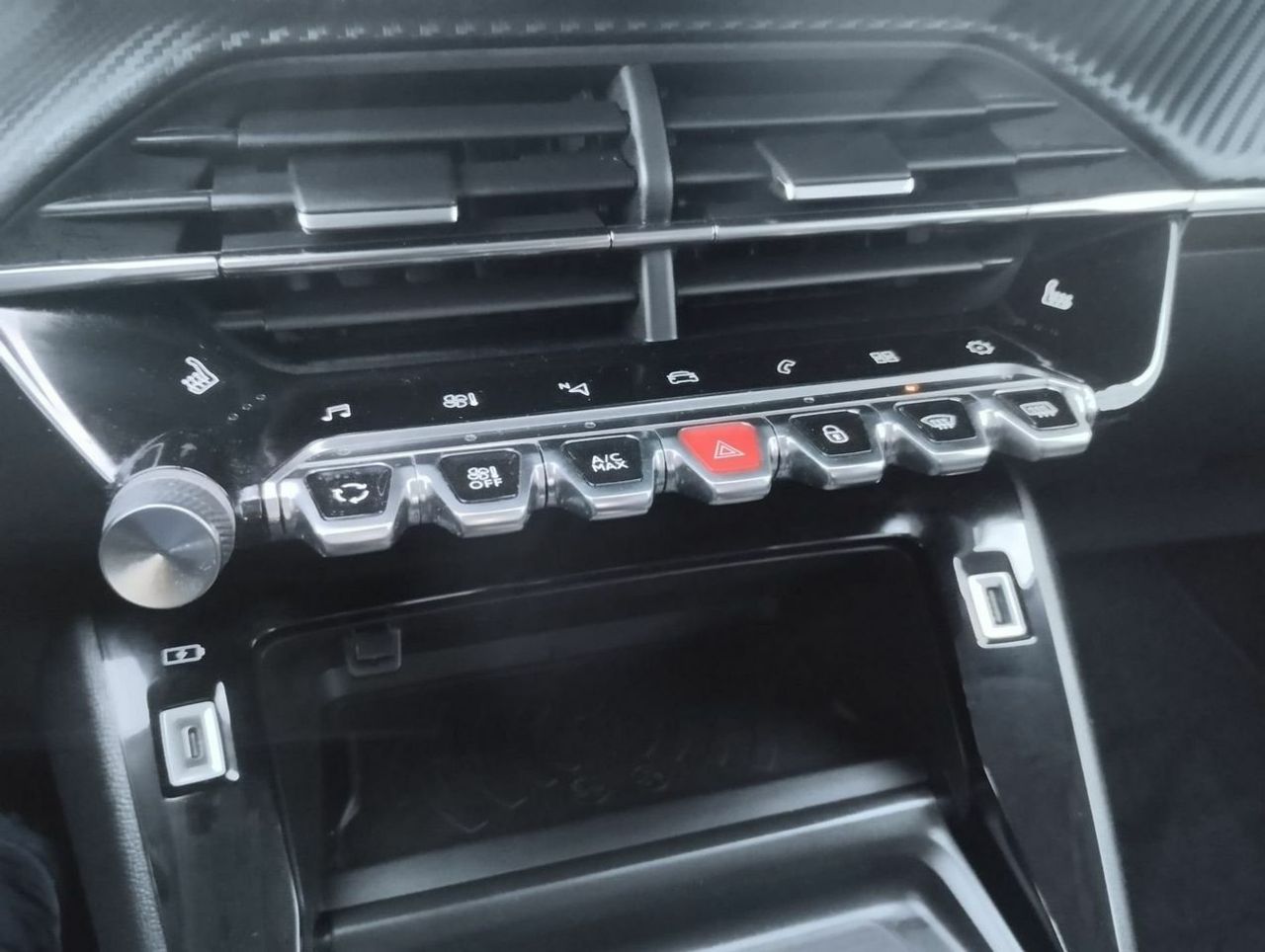 Peugeot 2008 Allure Pack BlueHDI 130 SS EAT8 - Foto 12