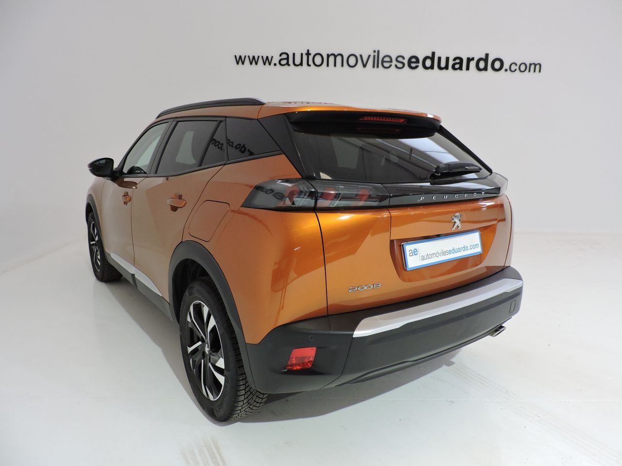 Peugeot 2008 Allure Pack BlueHDI 130 SS EAT8 - Foto 7