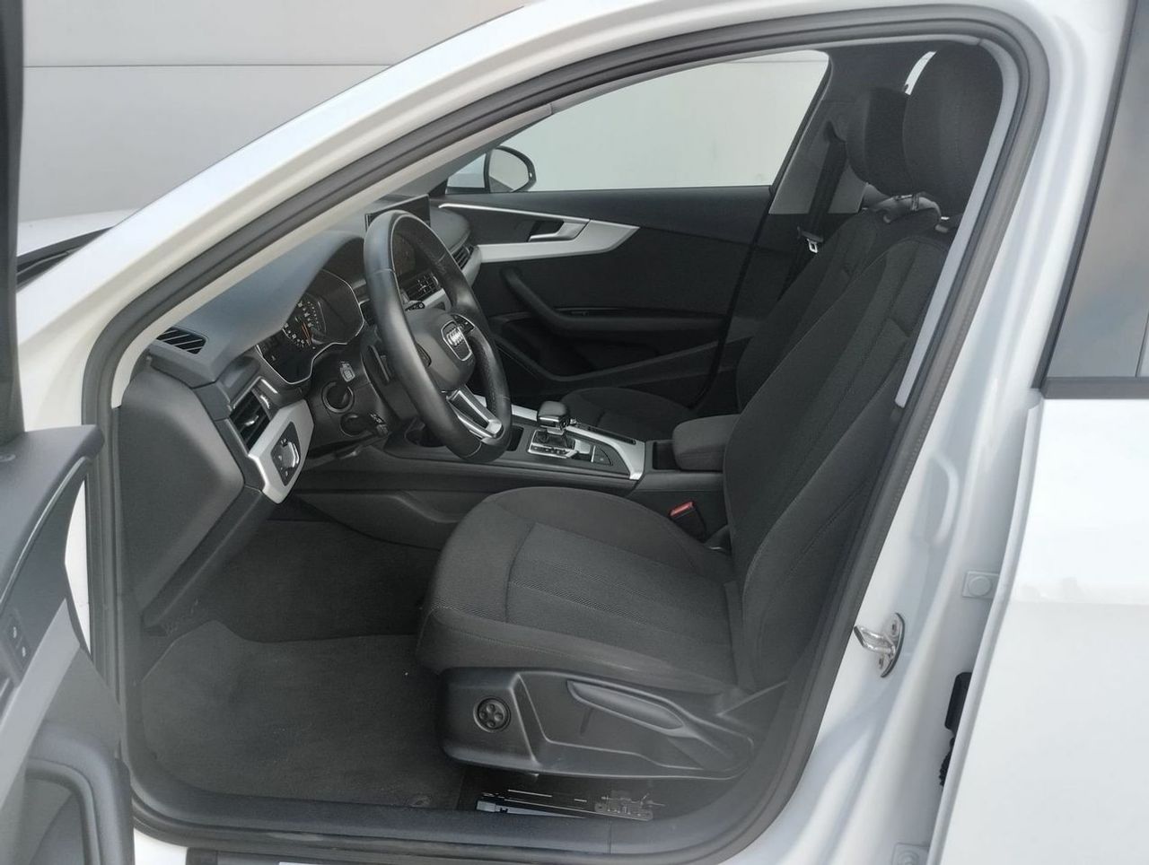 Audi A4 Avant Advanced 35 TDI 120kW S tronic - Foto 8