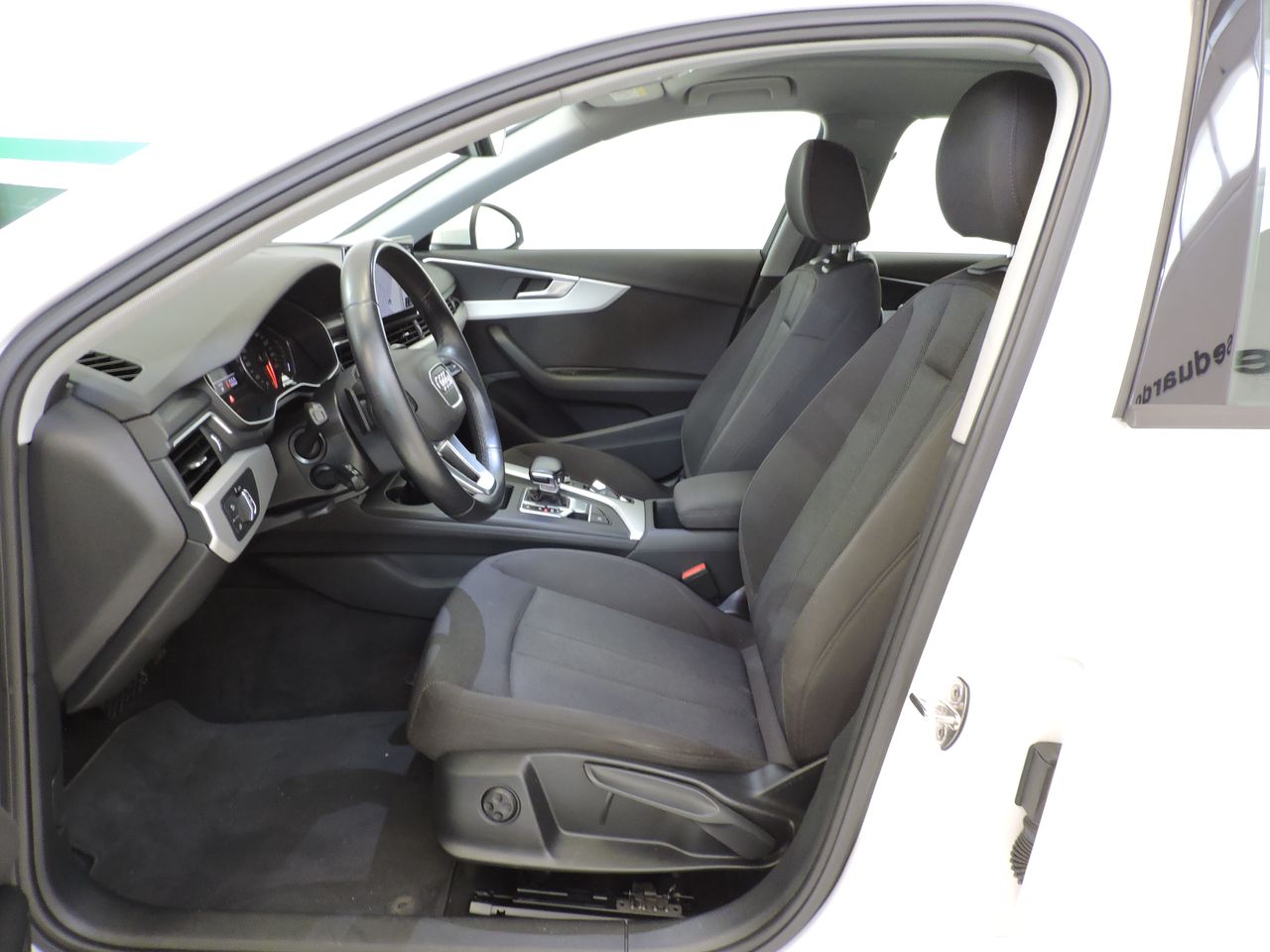 Audi A4 Avant Advanced 35 TDI 120kW S tronic - Foto 9