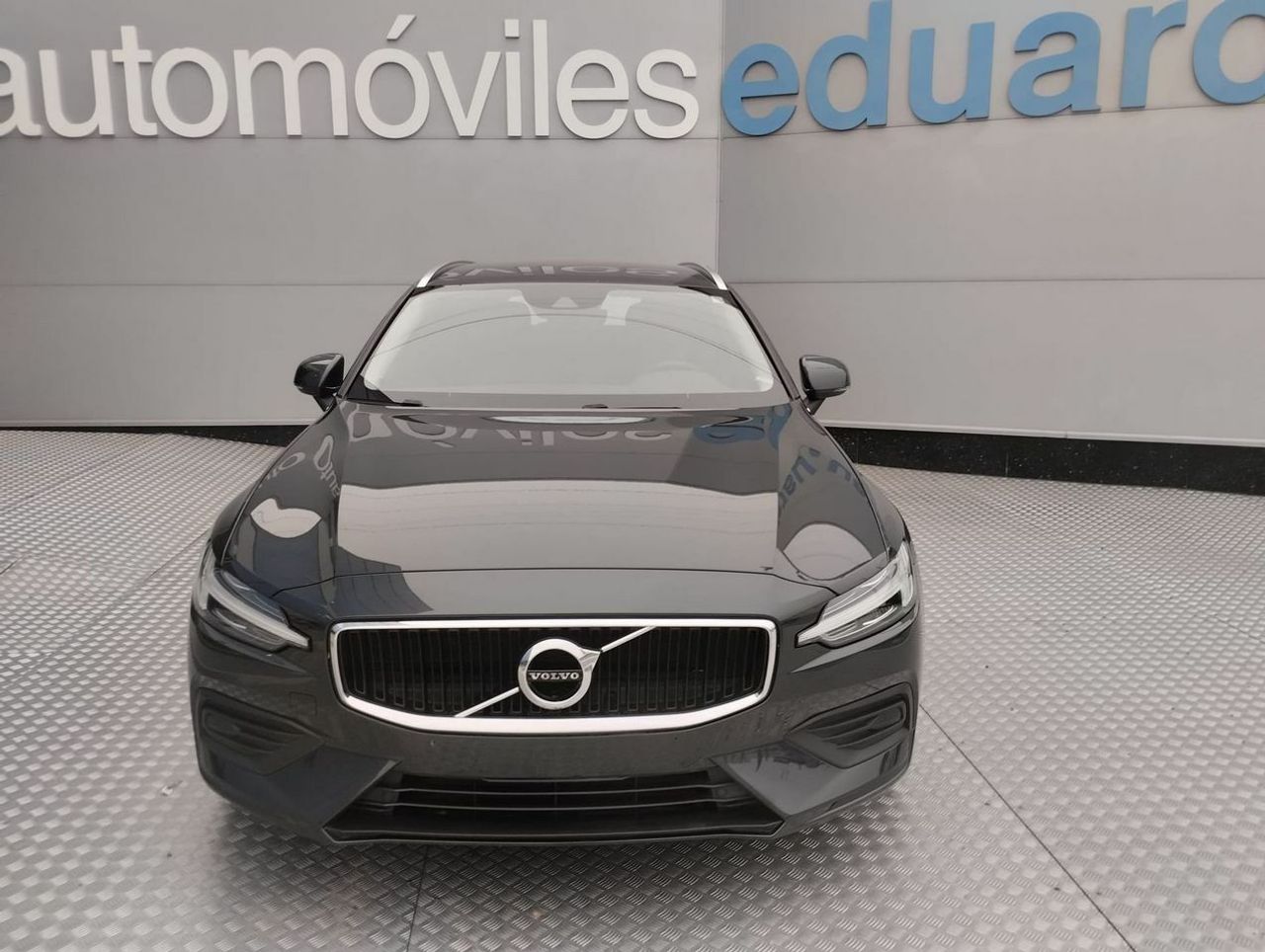 Volvo V60 2.0 D3 Momentum - Foto 3