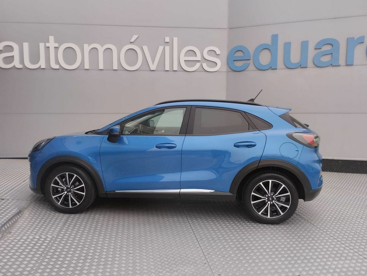 Ford Puma 1.0 EcoBoost 92kW 125cv Titanium MHEV - Foto 7