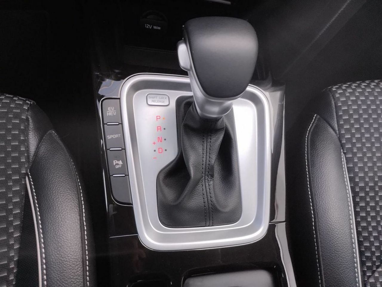 Kia XCeed 1.6 GDI PHEV DCT BUSINESS LINE - Foto 13