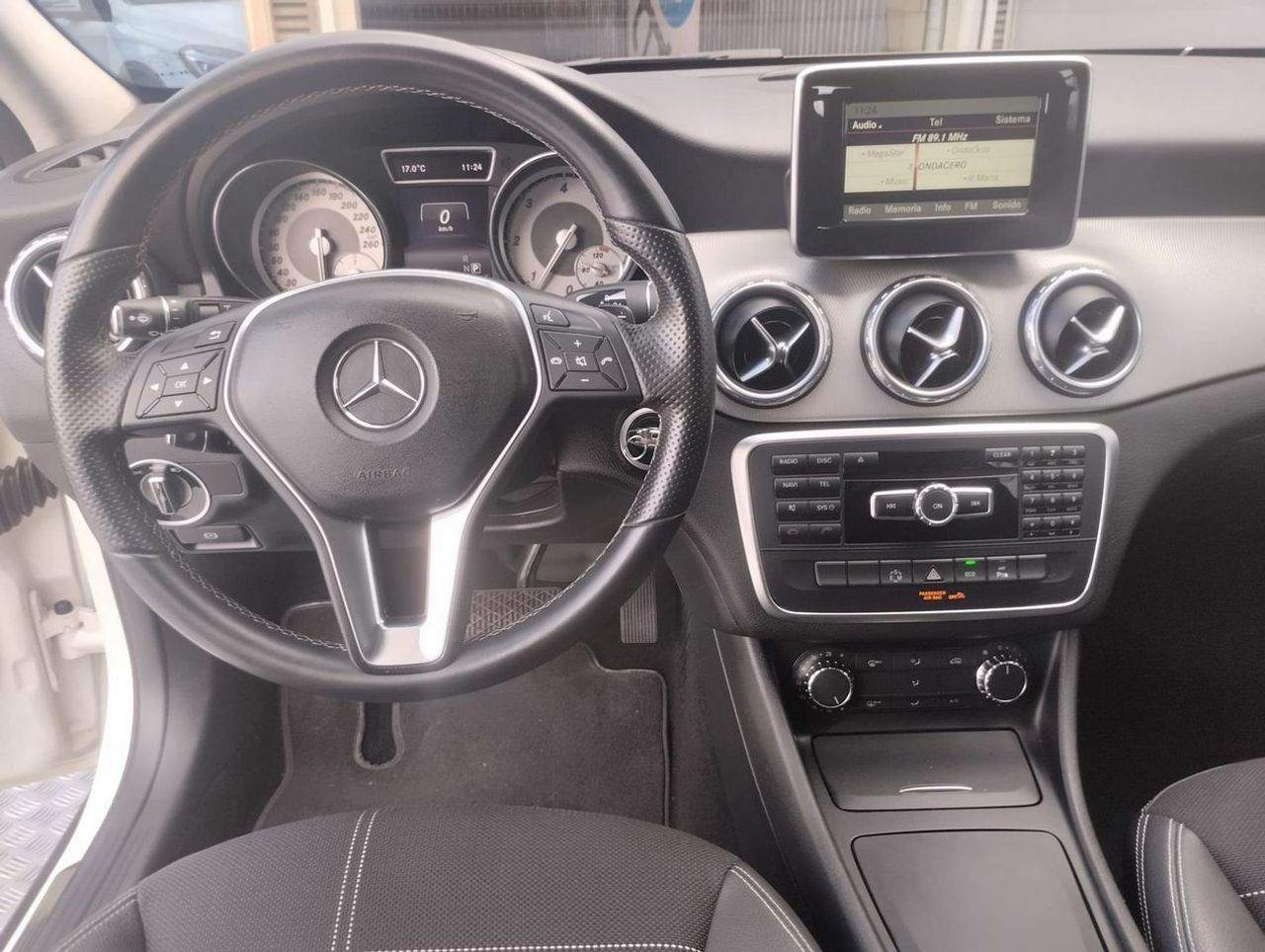 Mercedes GLA GLA 200 CDI Urban - Foto 8