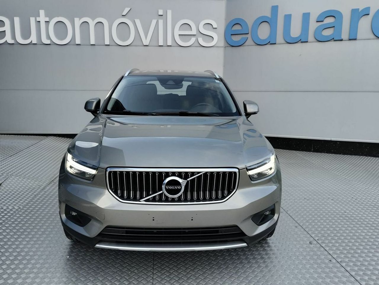 Volvo XC40 1.5 T5 Twin Recharge Inscription Ex Auto - Foto 3