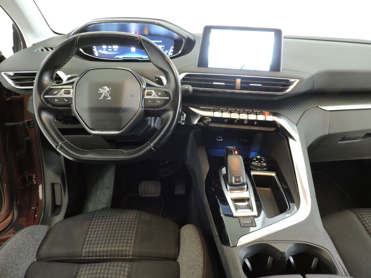 Peugeot 3008 1.2 PURETECH 96KW 130CV ACTIVE EAT8 - Foto 8