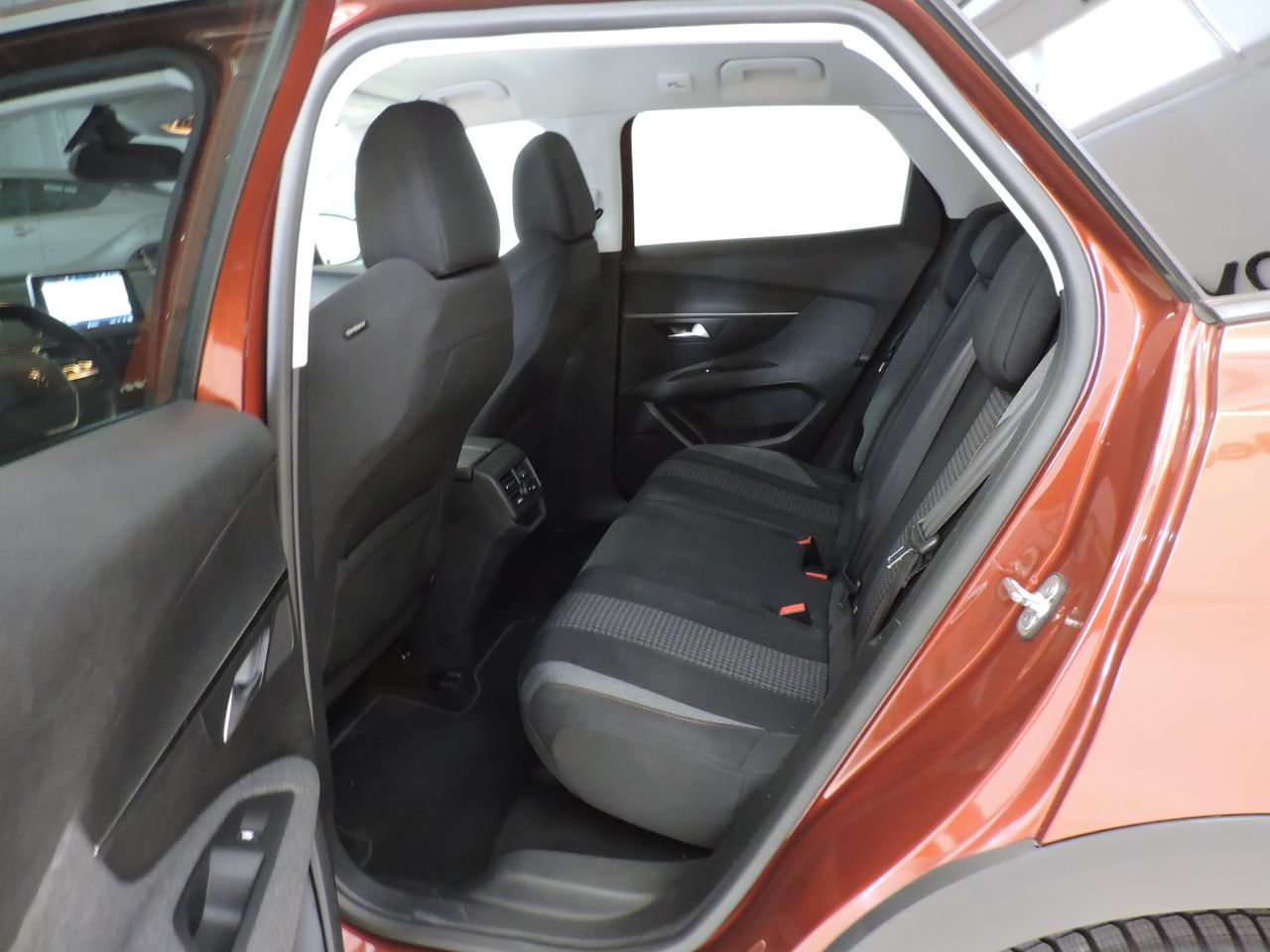 Peugeot 3008 1.2 PURETECH 96KW 130CV ACTIVE EAT8 - Foto 11