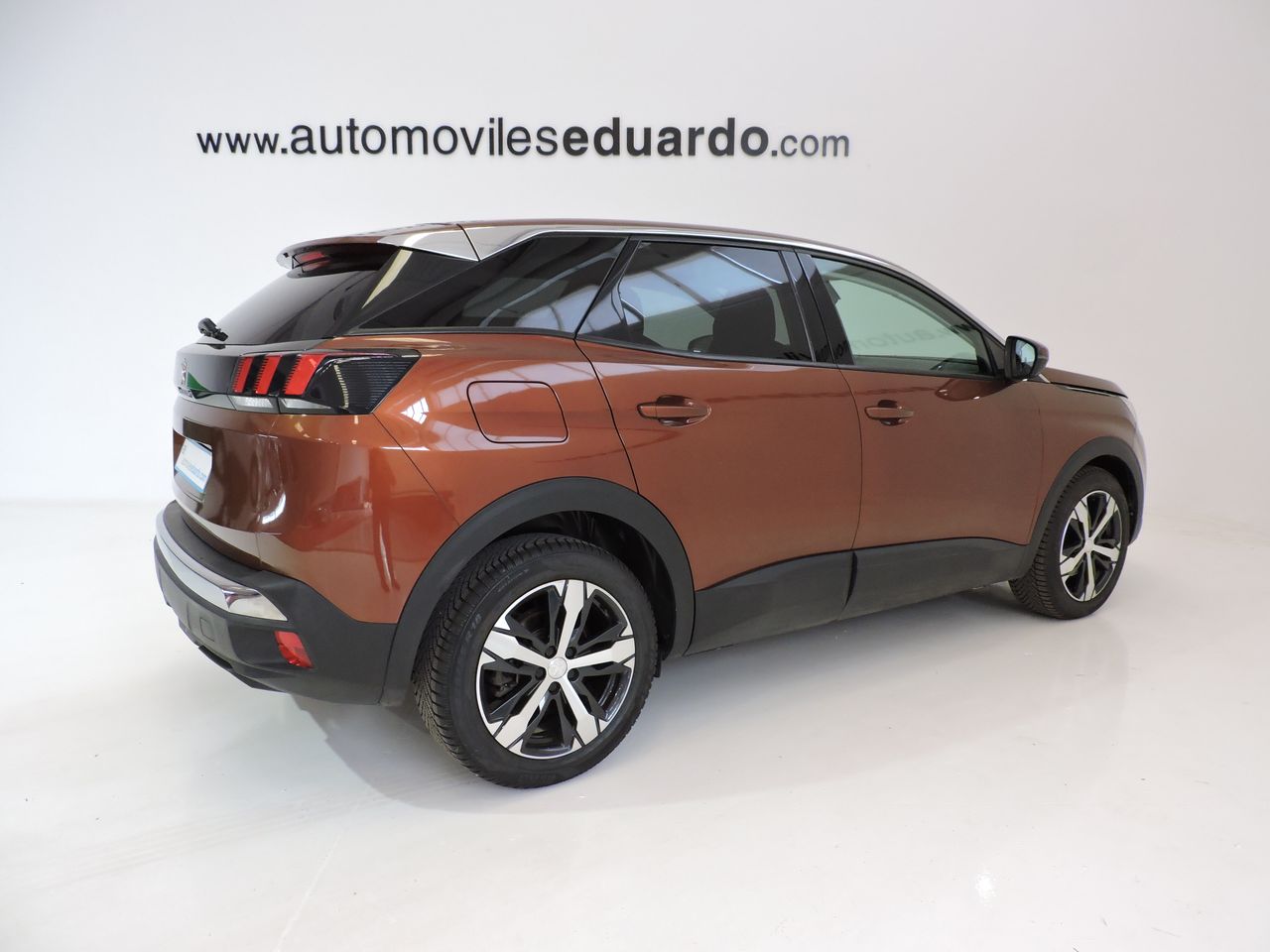 Peugeot 3008 1.2 PURETECH 96KW 130CV ACTIVE EAT8 - Foto 5