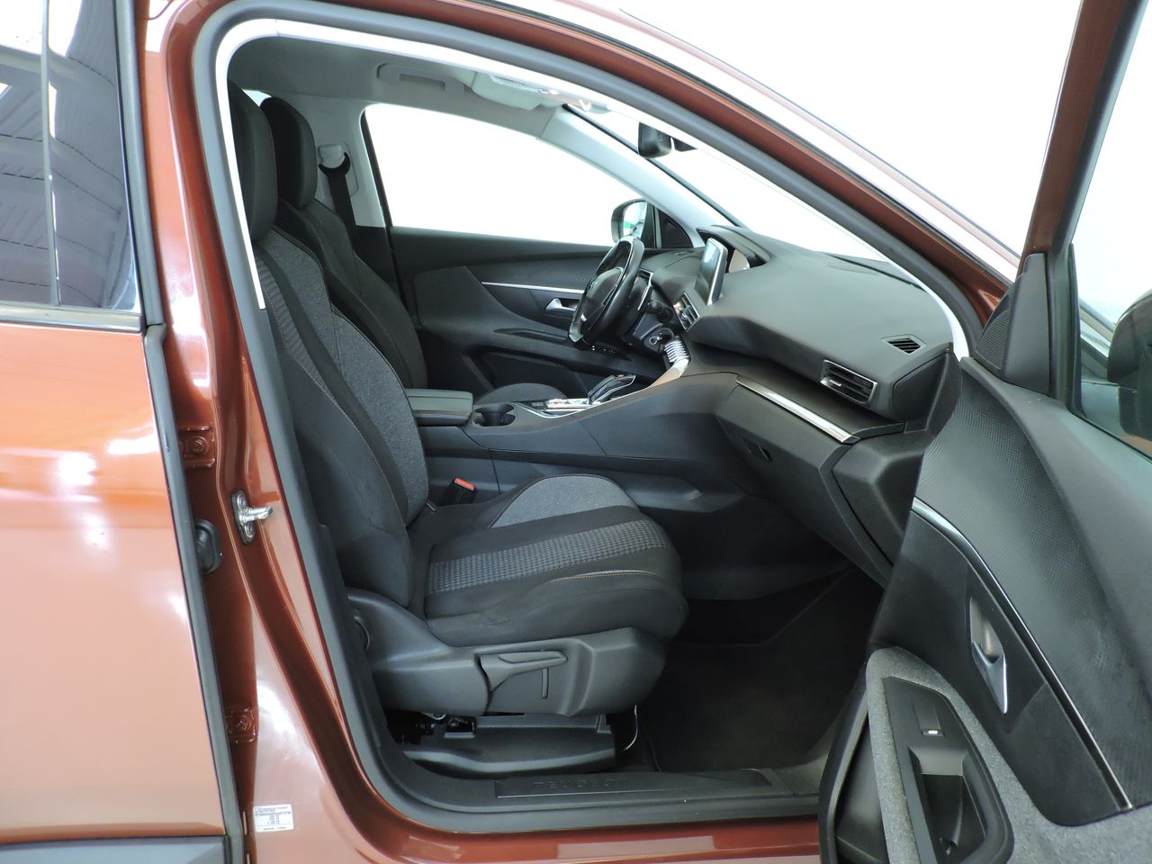 Peugeot 3008 1.2 PURETECH 96KW 130CV ACTIVE EAT8 - Foto 10