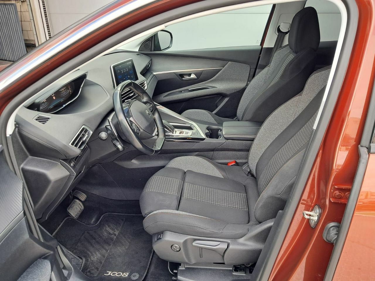 Peugeot 3008 1.2 PURETECH 96KW 130CV ACTIVE EAT8 - Foto 8