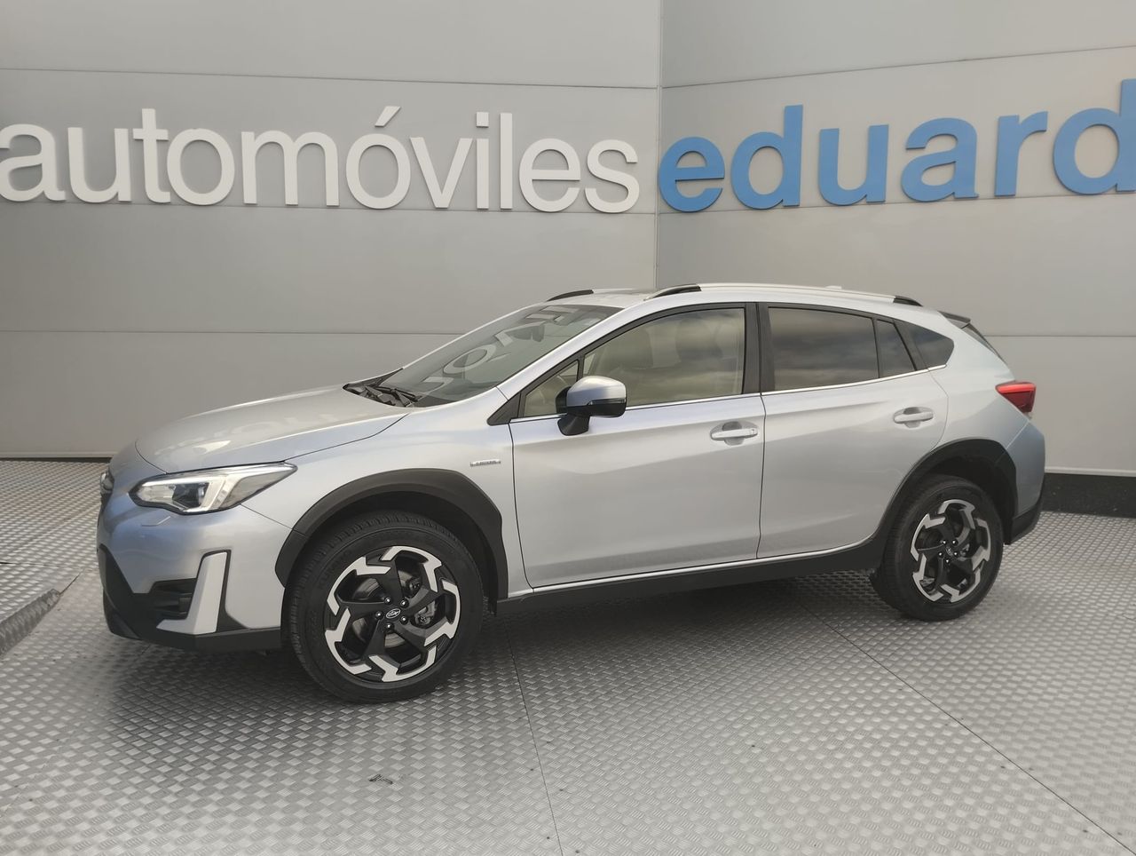 Subaru XV 2.0i Hybrid CVT Sport Plus - Foto 4