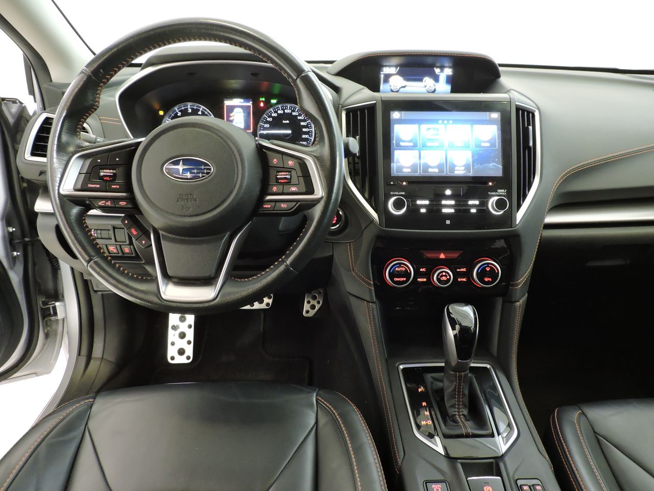 Subaru XV 2.0i Hybrid CVT Sport Plus - Foto 8