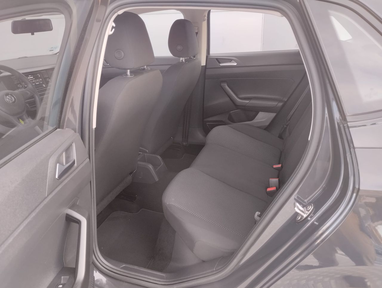 Volkswagen Polo Advance 1.0 55 kW (75 CV) - Foto 11