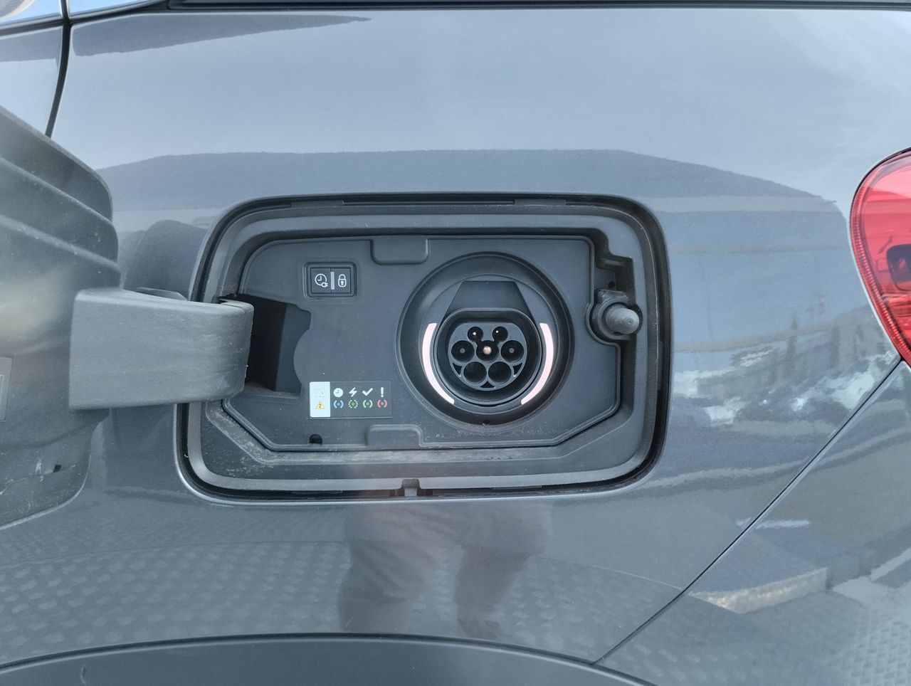 Citroën C5 Aircross Shine Pack Hybrid 1.6 225CV - Foto 17