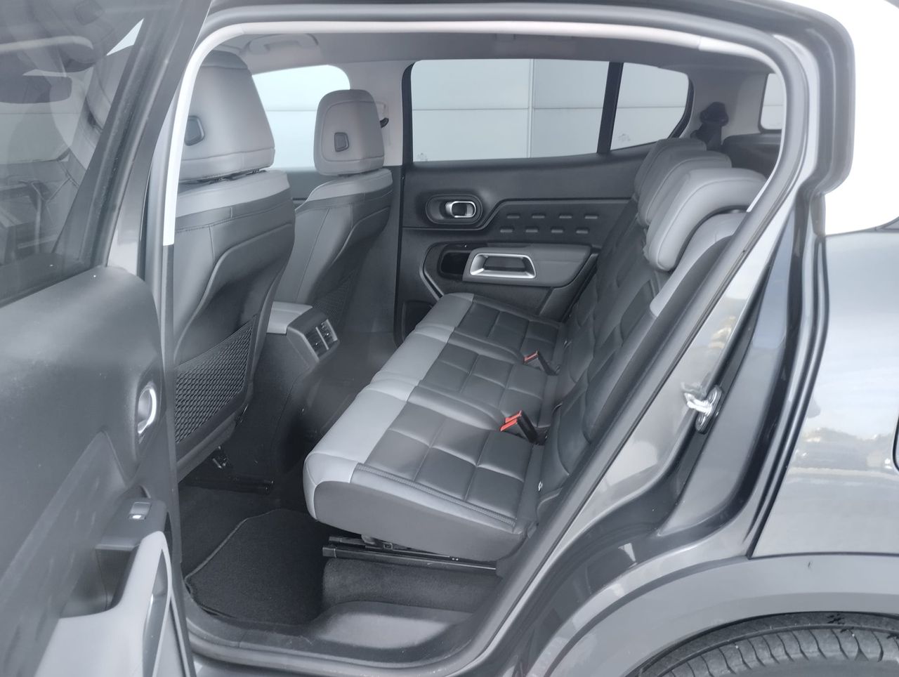 Citroën C5 Aircross Shine Pack Hybrid 1.6 225CV - Foto 15