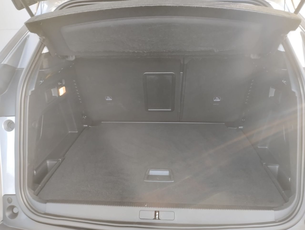 Peugeot 3008 Active 1.5Hdi - Foto 14