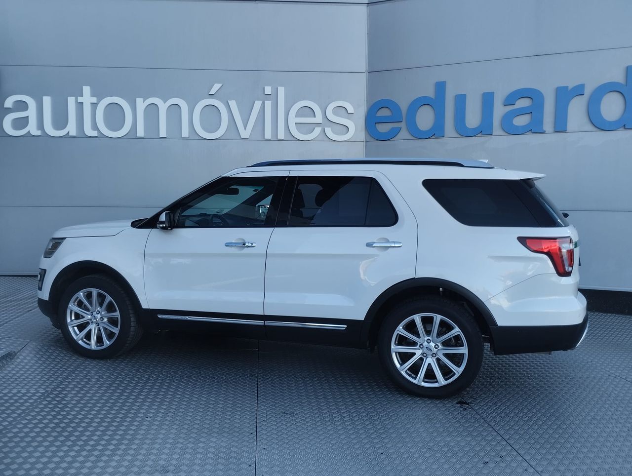 Ford Explorer 2261 LIMITED AWD 280CV - Foto 7