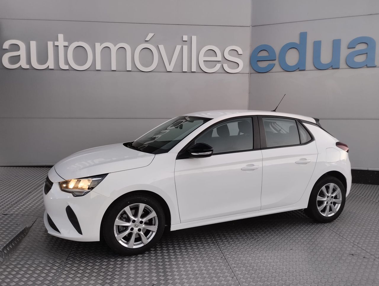 Opel Corsa 1.5D 75 kW (100 CV) Edition - Foto 4