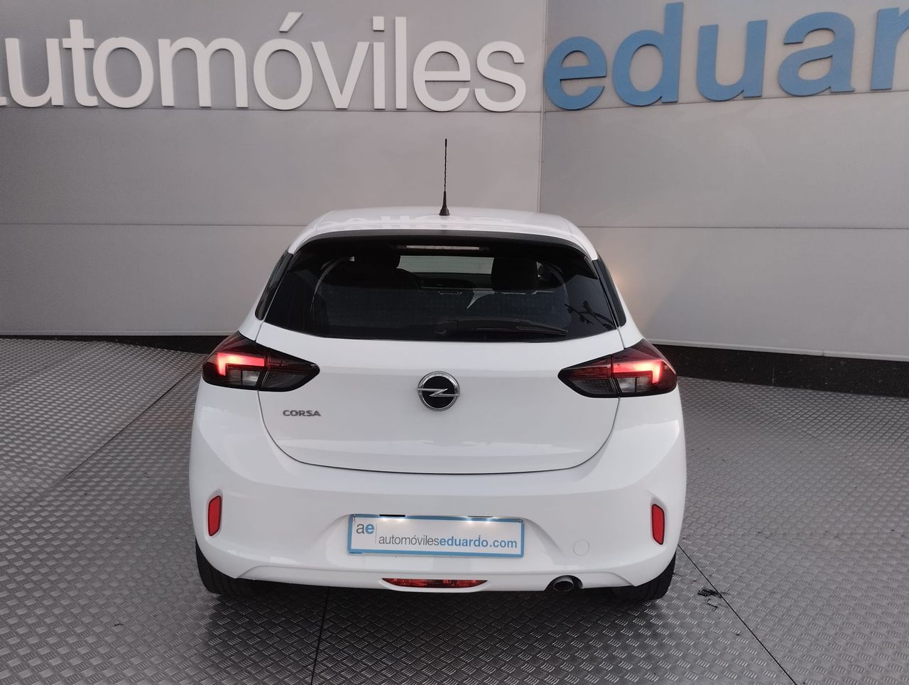 Opel Corsa 1.5D 75 kW (100 CV) Edition - Foto 6