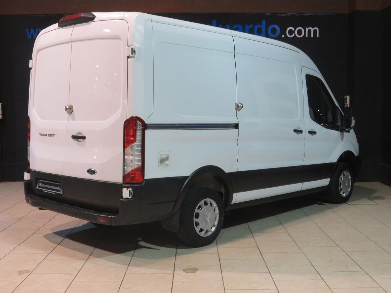 Ford Transit Furgón L2H2 VAN Delantera 130 - Foto 4