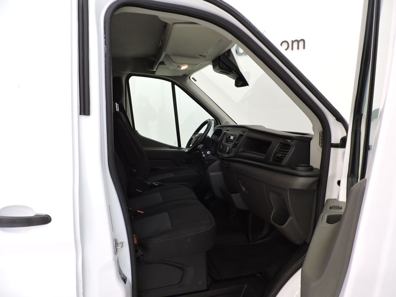Ford Transit Furgón L2H2 VAN Delantera 130 - Foto 11