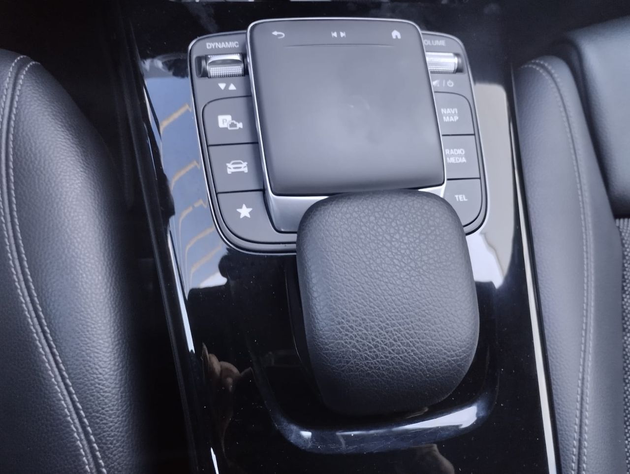 Mercedes Clase A A 250e EQ-POWER AUTO BUSINESS EXTRA - Foto 13