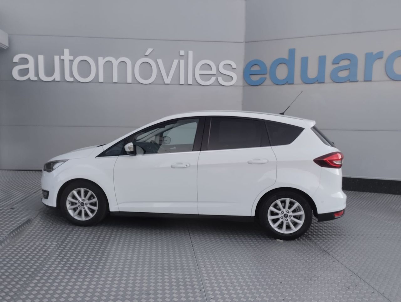 Ford C Max C-MAX Titanium 1.5 TDCi 88 kW (120 CV) - Foto 7