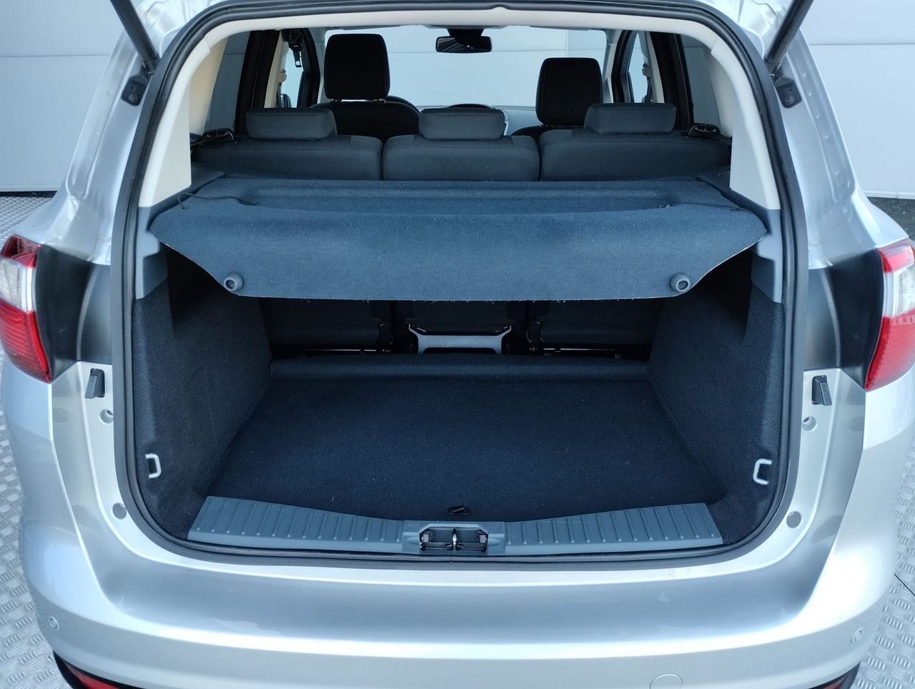 Ford C Max C-MAX Trend 1.0 EcoBoost Auto-Start-Stop 125 CV - Foto 13