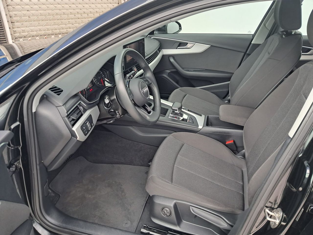 Audi A4 A4 Avant 30 TDI 136 S tronic Business line - Foto 9