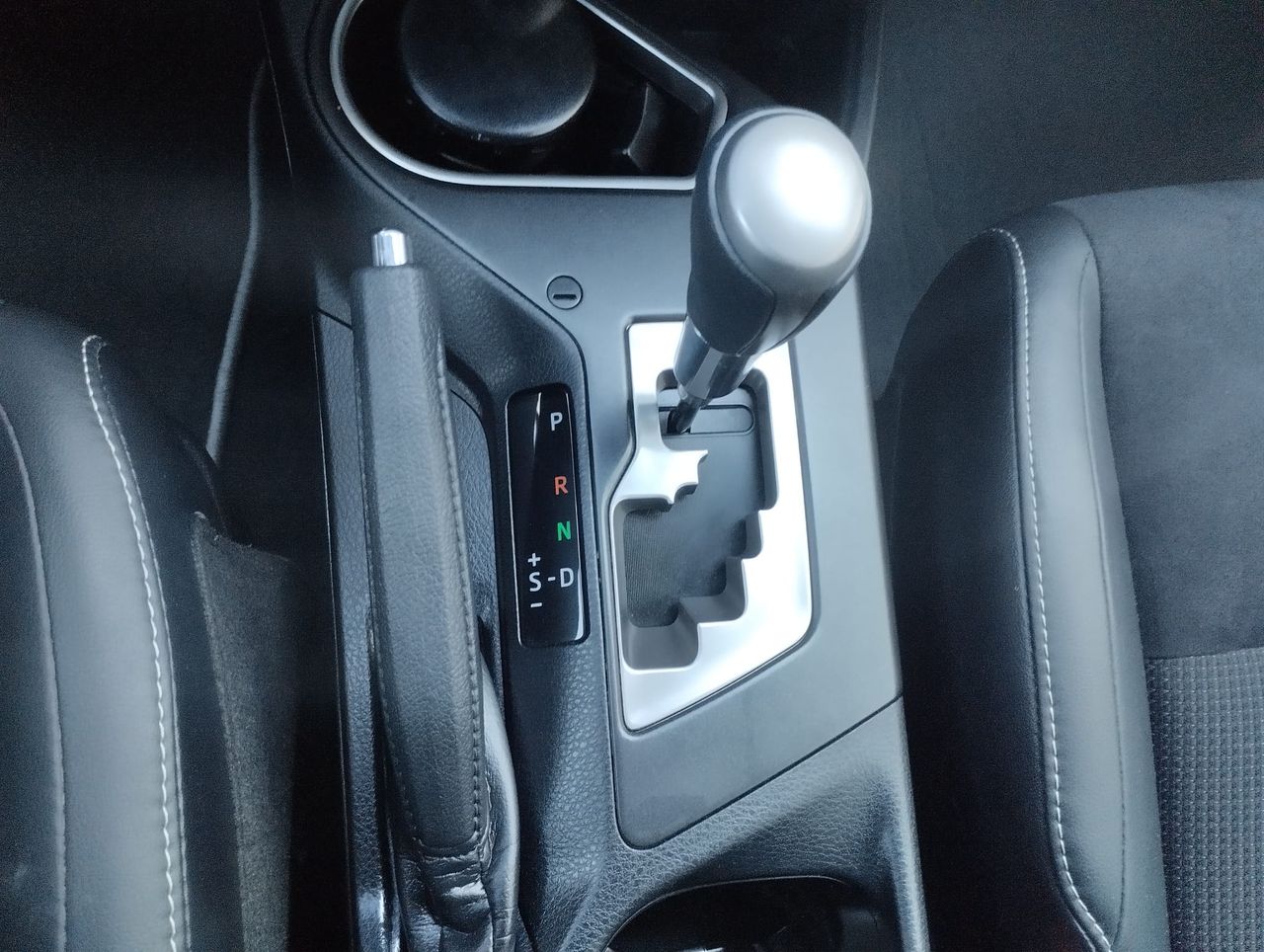 Toyota Rav4 RAV4 2.5I HYBRID FEEL 143CV 2WD - Foto 15