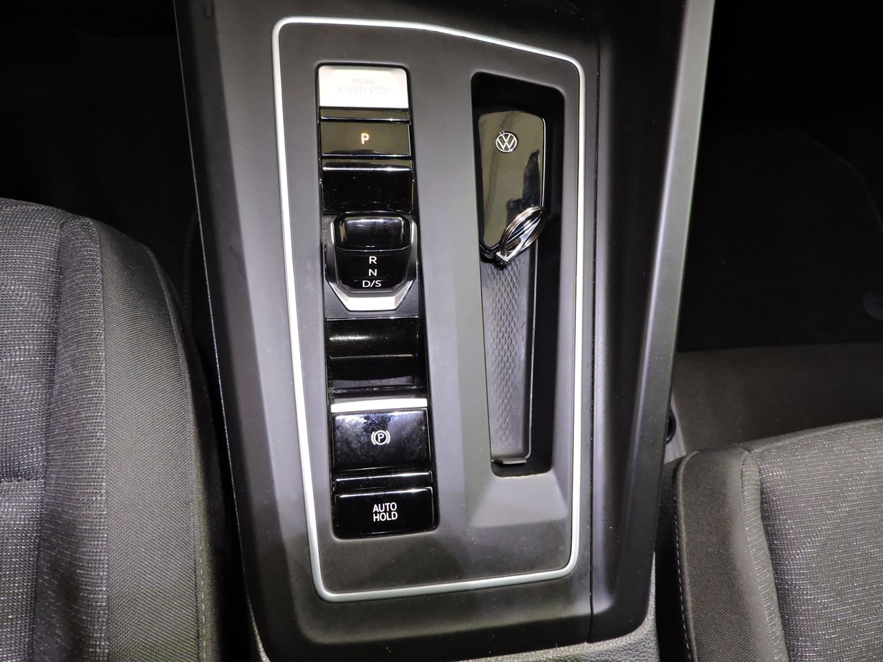 Volkswagen Golf Life 1.0 eTSI 81 kW (110 CV) DSG 7 vel. - Foto 14