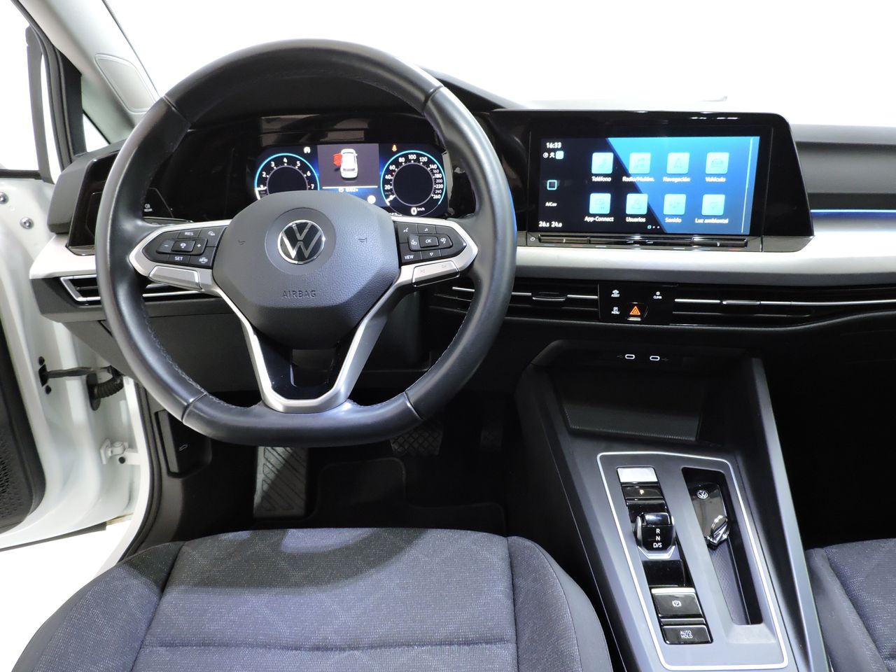 Volkswagen Golf Life 1.0 eTSI 81 kW (110 CV) DSG 7 vel. - Foto 8