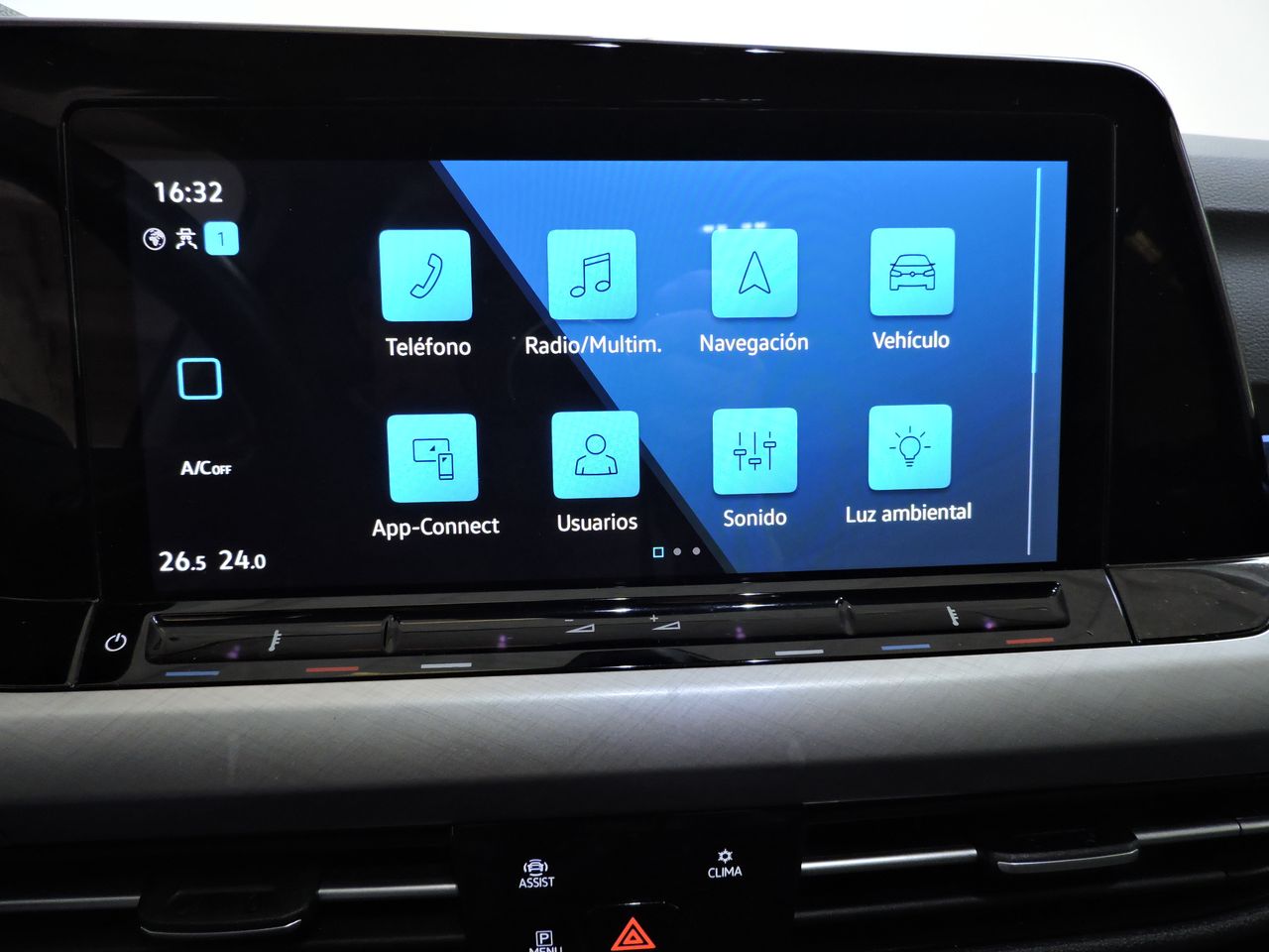 Volkswagen Golf Life 1.0 eTSI 81 kW (110 CV) DSG 7 vel. - Foto 13