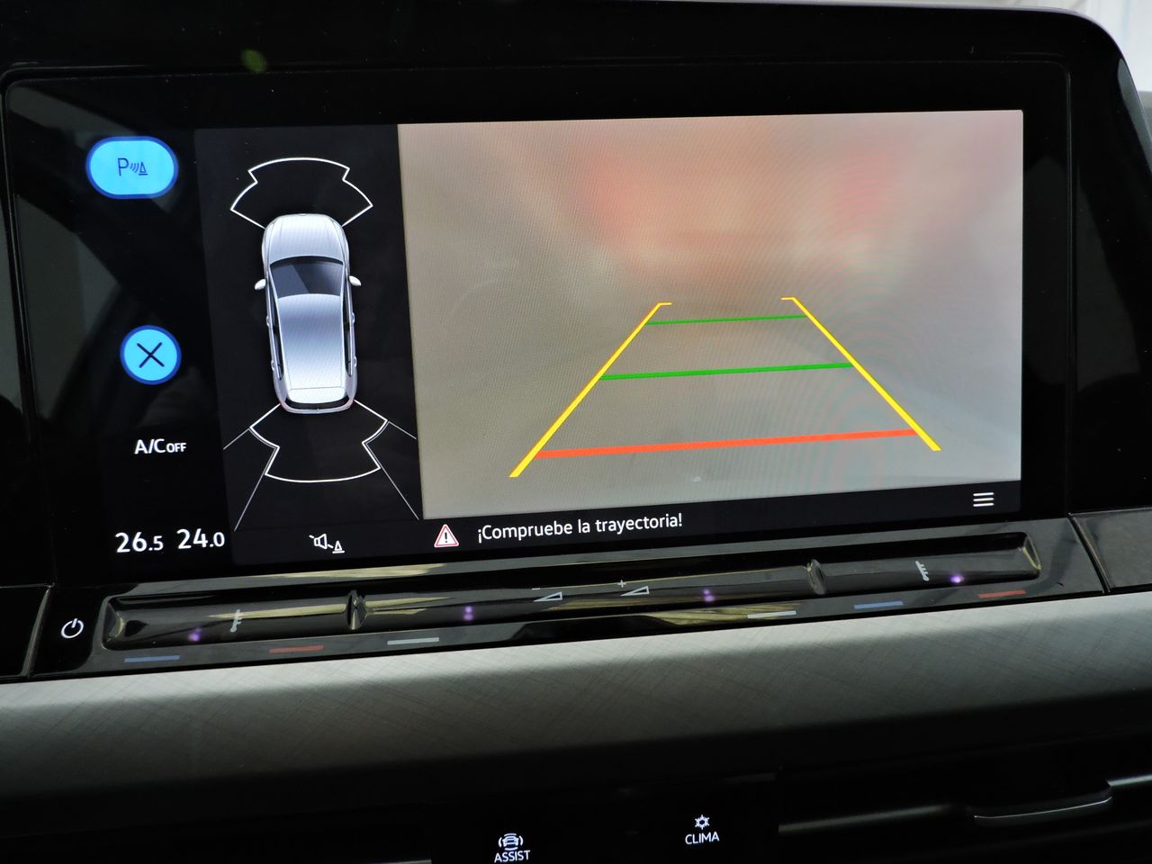 Volkswagen Golf Life 1.0 eTSI 81 kW (110 CV) DSG 7 vel. - Foto 12