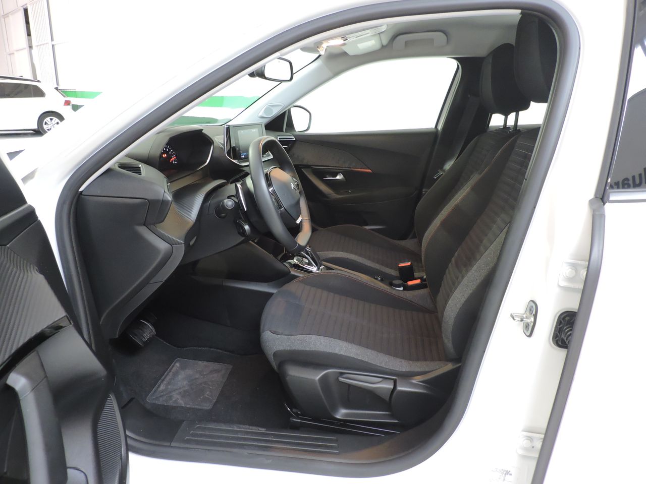 Peugeot 2008 2008 Active Business 1.5 HDi 130CV - Foto 12