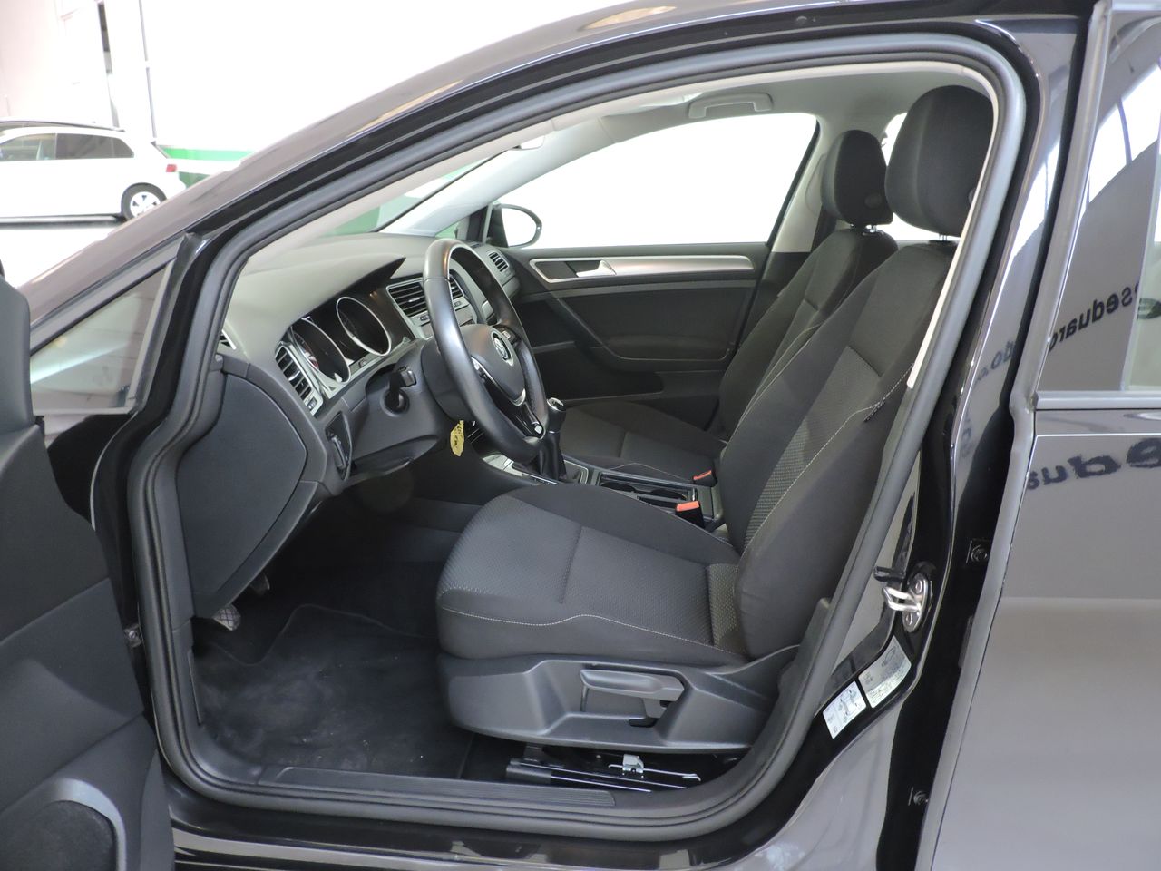 Volkswagen Golf 5p Ready2Go 1.0 TSI 85 kW (115 CV) - Foto 11