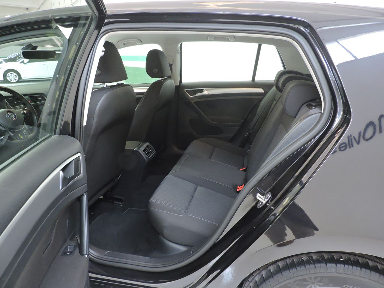 Volkswagen Golf 5p Ready2Go 1.0 TSI 85 kW (115 CV) - Foto 13