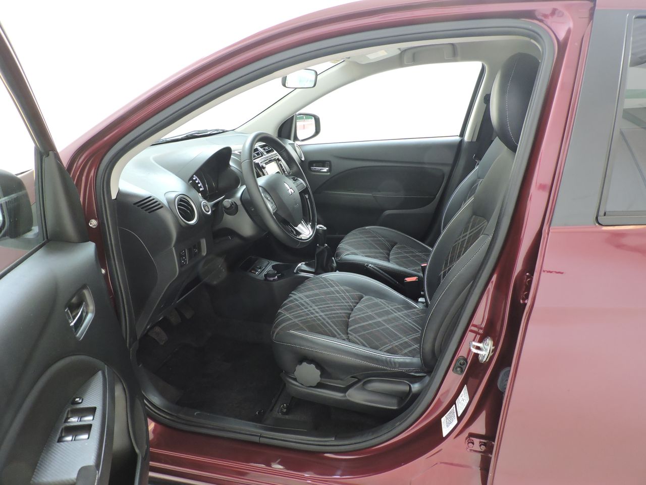 Mitsubishi Space Star 120 MPI Kaiteki 71cv 5p - Foto 11