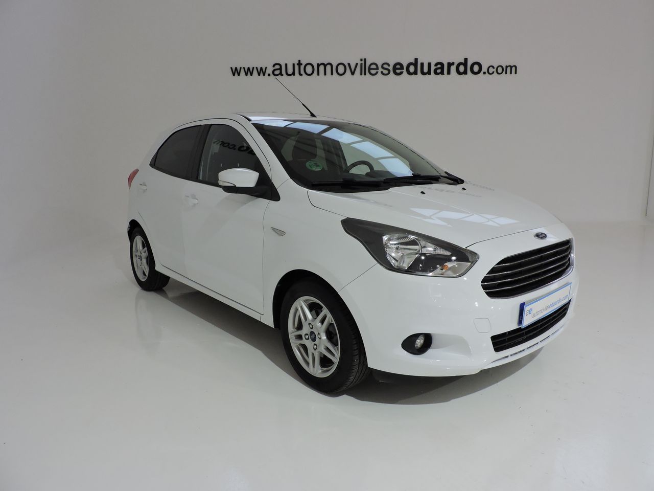 Ford Ka KA+ Ultimate 1.19 Ti-VCT 63 kW (85 CV) - Foto 4