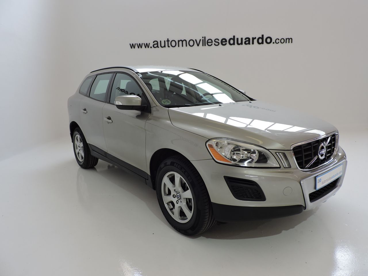 Volvo XC60 Kinetic D3 Aut. - Foto 4
