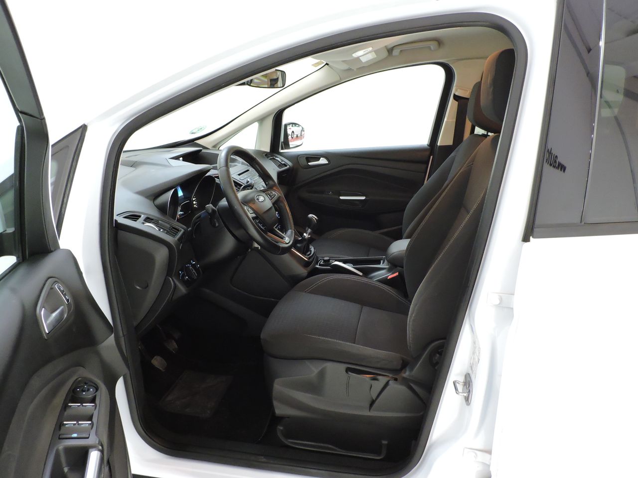 Ford C Max C-MAX Trend+ 1.0 Ecoboost Auto-Start-Stop 92 kW (125 CV) - Foto 10